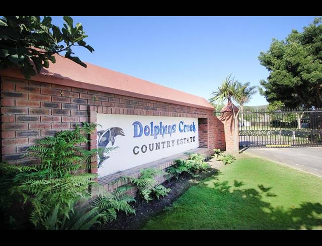 4 BEDROOM HOUSE FOR SALE IN DOLPHIN CREEK GOLF ESTATE